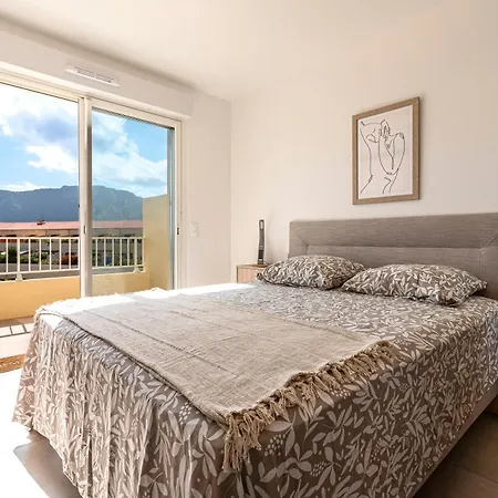 Amicu - Appt Climatise Vue Apartment